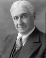 Bernard M. Baruch
Foto: Harris & Ewing, photographer, Public domain (Wikimedia Commons) Bernard M. Baruch