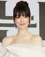Anne Hathaway