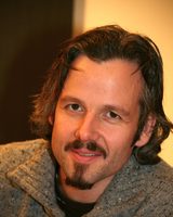 Ari Behn