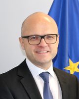 Vidar Helgesen