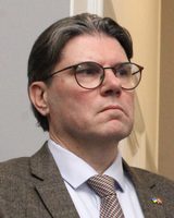 Mads Fuglede