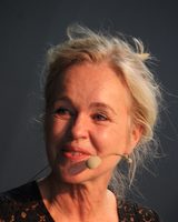 Anja C. Andersen