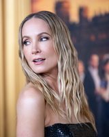 Joanne Froggatt