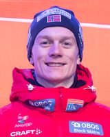 Einar Lurås Oftebro
