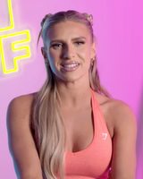 Chloe Burrows