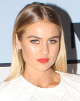 Elyse Knowles