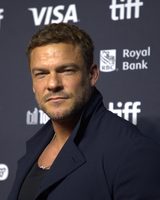 Alan Ritchson